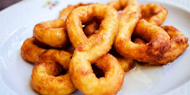 bunuelos-en-almibar-cubanos