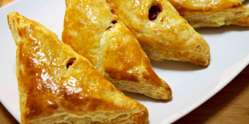 pastelitos-de-guayaba