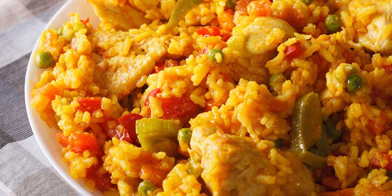 Plato de arroz con pollo