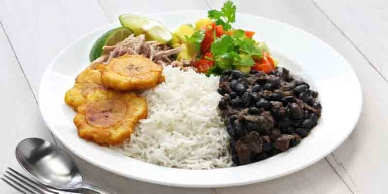 Arroces cubanos: Arroz con frijoles